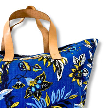 Load image into Gallery viewer, Binny Bag Dark Blue and flowers material tote bag, beach bag with leather straps - corner closeup