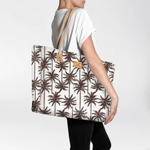 Load image into Gallery viewer, Thandana large beach bag