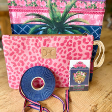 Load image into Gallery viewer, Example of Pink and Navy gift set with matching gift tag and ribbon.
