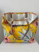 Load image into Gallery viewer, Material Tote Bag - Golden Glow Protea
