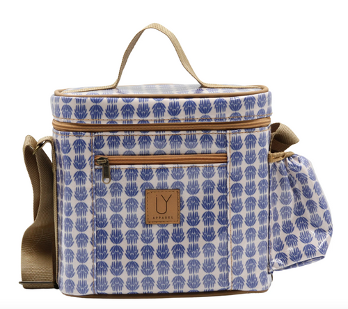 IY Apparel insulated snakpak lunch cooler with adjustable strap, water bottle pocket and handle plus a handy pocket in front for valuables.